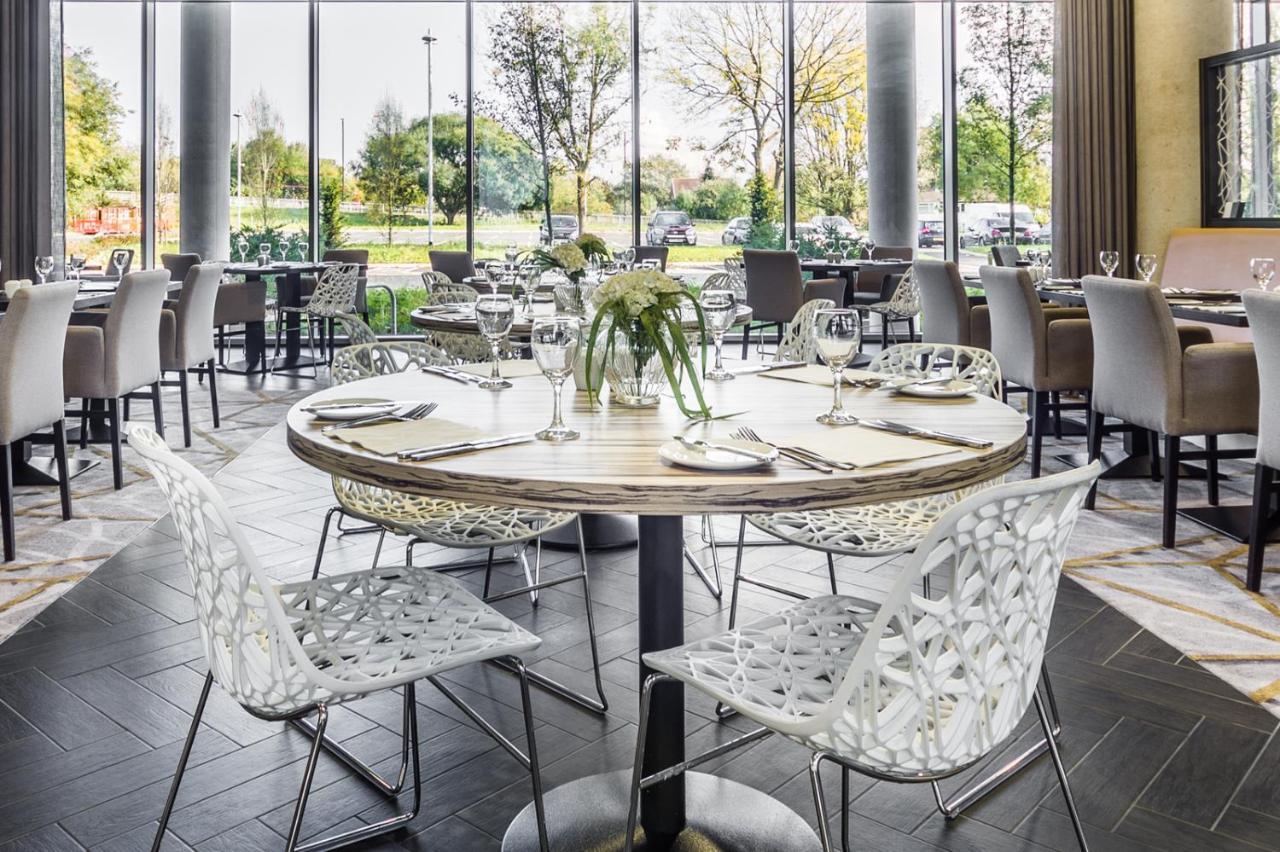 Heston Hyde Hotel Хаунслоу Екстериор снимка
